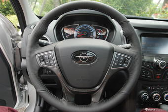 2013款海马S7 2.0L自动智臻版