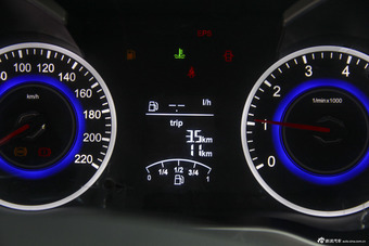 2015款中华V3 1.5L手动舒适型