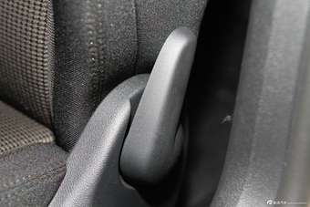 2013款标致308SW 1.6T自动时尚型