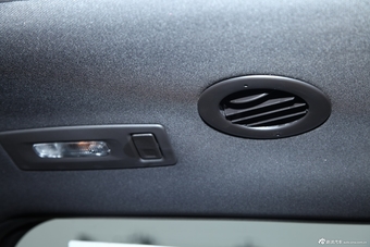 2013款探险者 3.5L尊尚型