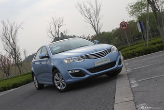 2014款荣威550 Plug-in插电式混动