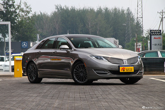 2014款林肯MKZ 2.0T自动尊耀版