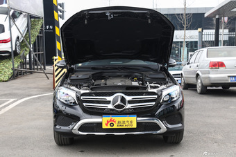 2016款奔驰GLC300 2.0T自动4MATIC动感型