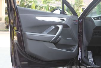 2014款DS 5LS THP200 1.6T自动豪华型