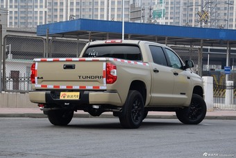 2016款坦途TRD 5.7L V8