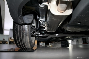 2014款纳智捷优6 SUV 2.0T旗舰型图片