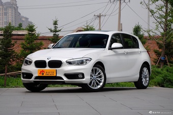 2015款宝马1系120i 1.6T自动领先型图片