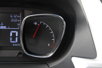 2016款金杯智尚S35 1.5L手动精英版