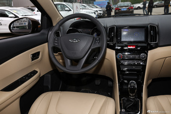 2015款奇瑞E3 1.5L手动实尚版