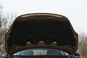 2015款沃尔沃V40 2.0T自动 Cross Country T5 AWD 智雅版