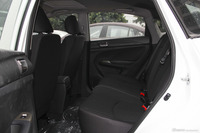 2015款海马M3 1.5L手动精英天窗版