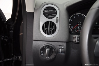 2012款Tiguan 2.0TSI自动舒适版