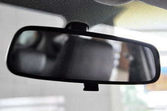 2013款嘉年华两厢