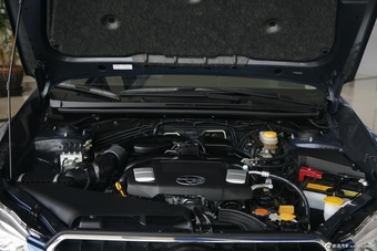 2014款斯巴鲁XV 2.0L精英版