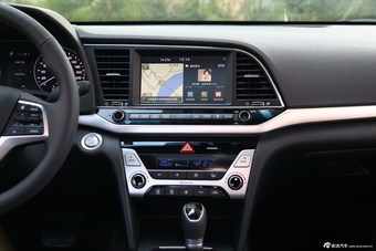 2016款领动1.6L自动智炫旗舰型