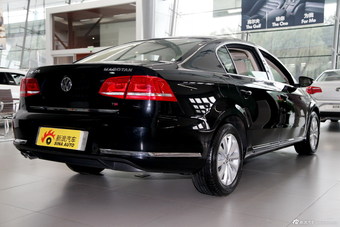 2015款迈腾1.8TSI领先型