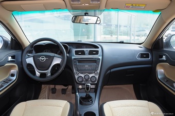 2015款海马福美来1.6L手动风尚型图片