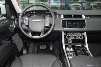 2016款揽胜运动版3.0自动SDV6 HSE