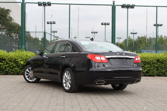 2015款红旗H7 3.0L 自动尊贵型