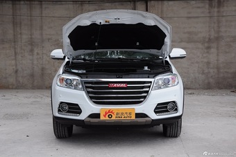 2015款哈弗H6运动版1.5T自动两驱尊享型