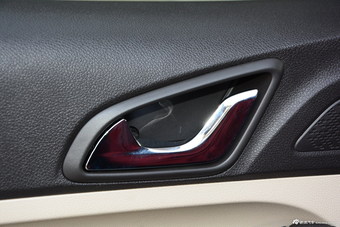 2015款艾瑞泽M7 1.8L手动宽适版