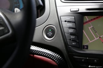 2015上海车展：绅宝CC