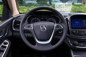 2015款 宝骏560 1.8L手动豪华型