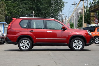 2016款风度MX6 2.0L自动两驱卓越版