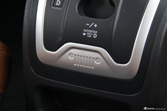 2014款Jeep指南者