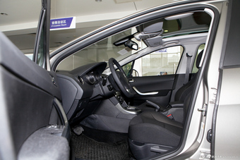 2013款标致308SW 1.6T自动时尚型