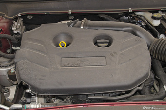 2013款蒙迪欧 2.0T自动240旗舰型