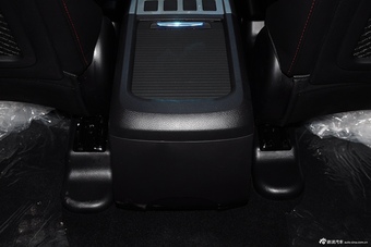 2015款哈弗H6升级版1.5T手动两驱精英型