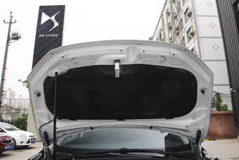 2014款DS 6 1.6T尊享版THP160