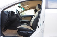 2015款海马福美来1.6L自动品尚型