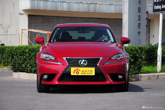 2015款雷克萨斯IS 200t豪华版