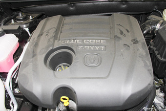 2016款长安CS75 2.0L手动豪华型国4