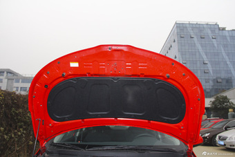 2015款起亚K2 1.4L自动GLS三厢