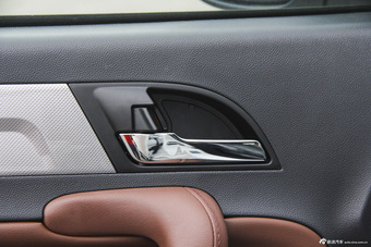 2015款瑞风S5 1.5T自动豪华型