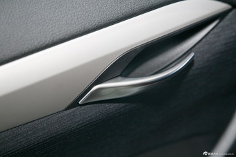 2014款 宝马X1 sDrive18i 时尚型