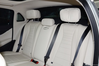 同级新标杆推双造型.实拍奔驰新款E级