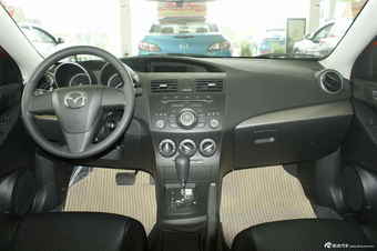 2012款马自达3星聘2厢