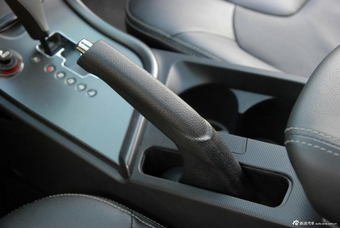 2013款传祺GA3 1.6L自动尊贵ESP版