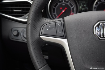 2015款名爵锐腾 1.5TGI TST精英版