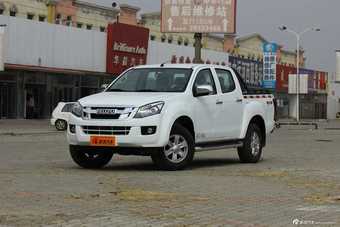 2015款五十铃D-MAX 2.5T自动四驱超豪华款到店实拍