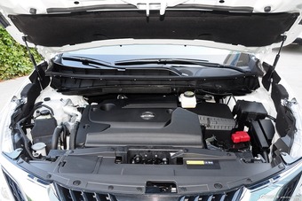 2015款楼兰 2.5L XV RES Plus两驱豪雅版