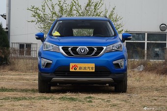 2016款长安CS15 1.5L手动时尚版