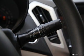 奇瑞艾瑞泽实拍图-内饰