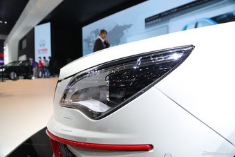 2015上海车展：绅宝CC