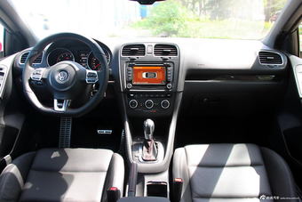 2013款高尔夫GIT敞篷版