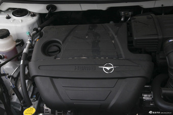 2015款海马M3 1.5L手动精英天窗版